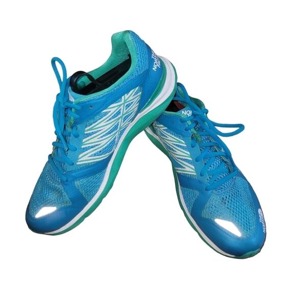 Women's The North Face Hyper Track Guide running Shoe size 10 - Picture 2 of 11